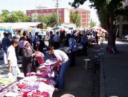 Esnaf bayram ediyor